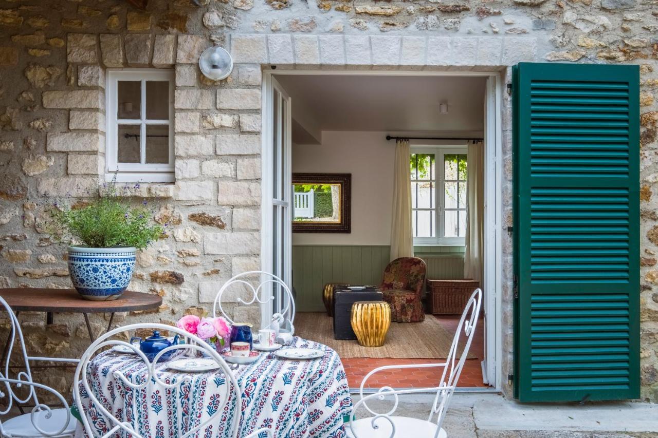 Вилла La Marcotte - Pierres D'Histoire Saint-Martin-en-Biere Экстерьер фото
